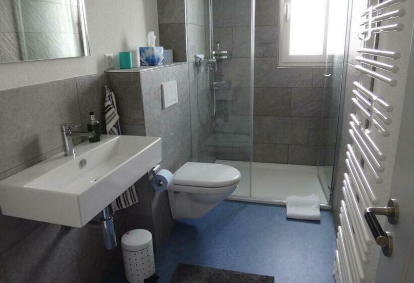 标准间带阳台, Bnb Hopfengrün Langenthal