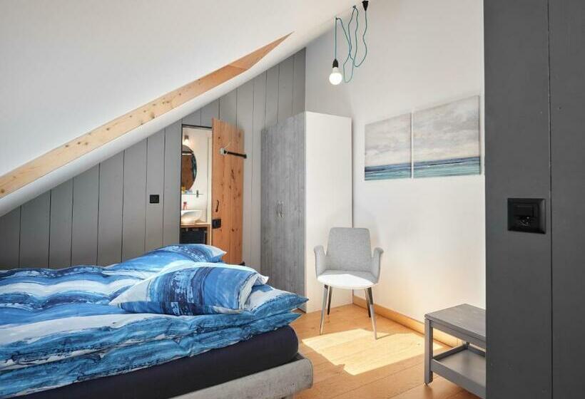 חדר סטנדרט, Jurabelle