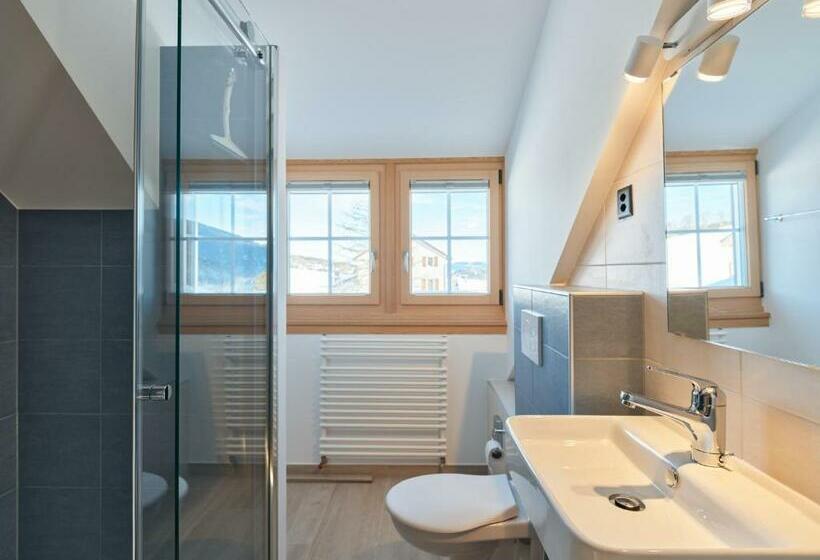 חדר סטנדרט, Jurabelle