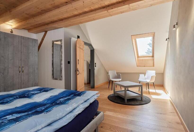 דירה בת חדר שינה 1 עם מרפסת, Jurabelle