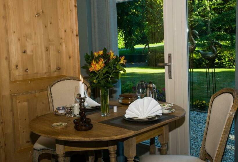 Quarto Deluxe, Knechtshuis