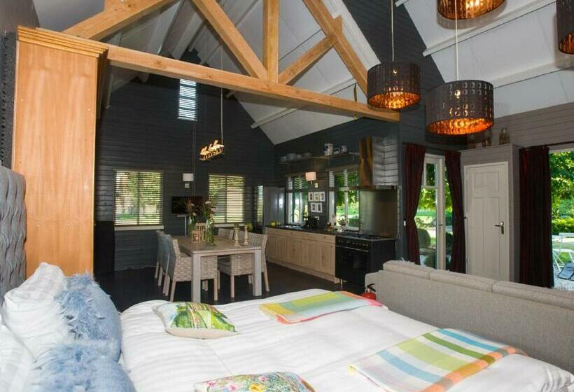 Quarto Deluxe, Knechtshuis