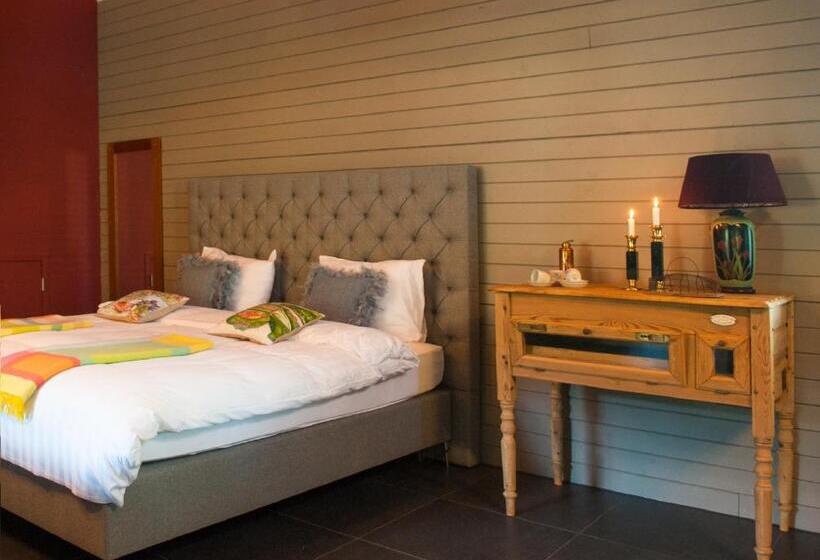 Quarto Deluxe, Knechtshuis