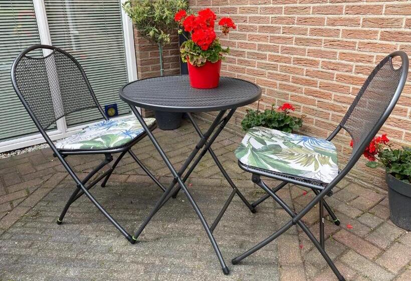 اتاق استاندارد, Thuis Op Texel