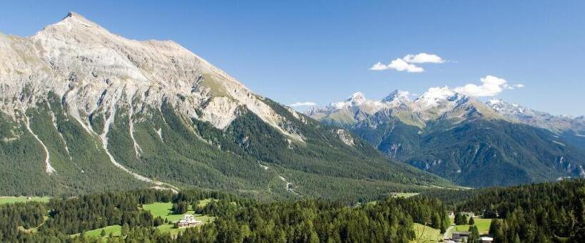 غرفة قياسية, Berghotel Tgantieni