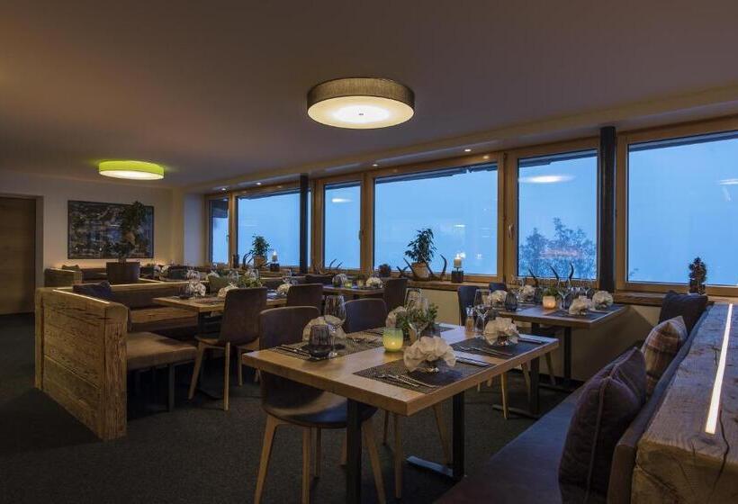 חדר סטנדרט, Berghotel Tgantieni