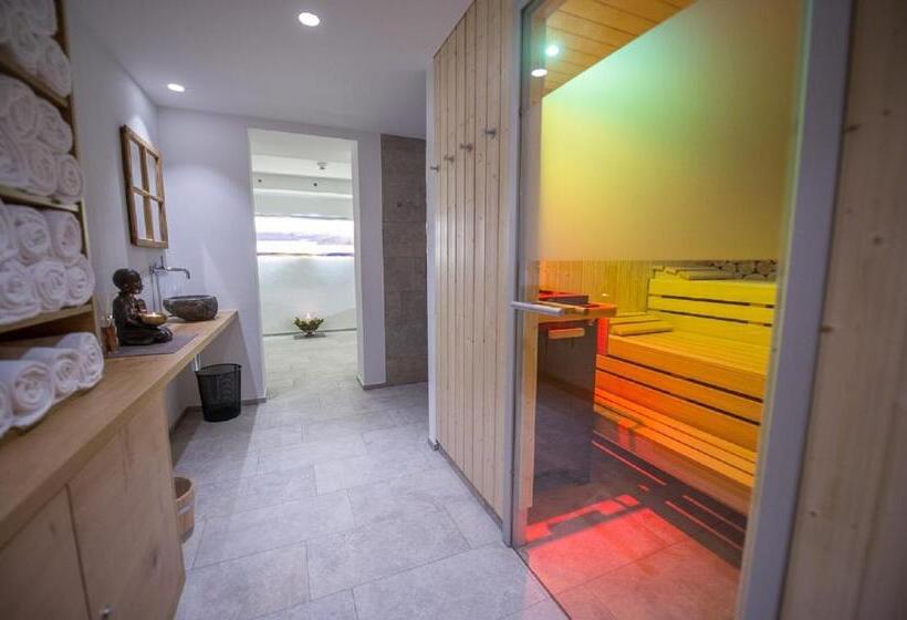 غرفة قياسية فردية, Berghotel Tgantieni