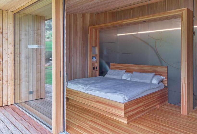 חדר דלוקס עם מרפסת, Glocke