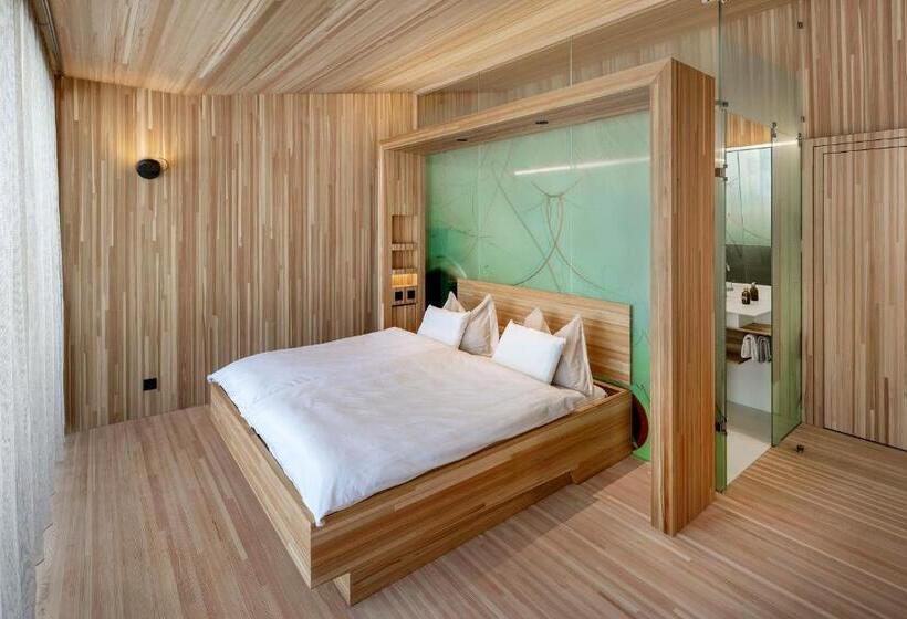 חדר דלוקס עם מרפסת, Glocke