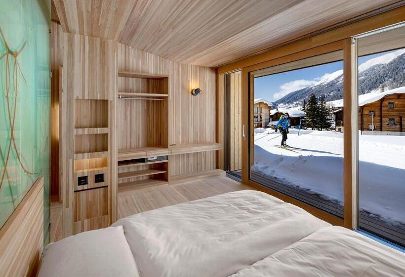 חדר דלוקס עם מרפסת, Glocke