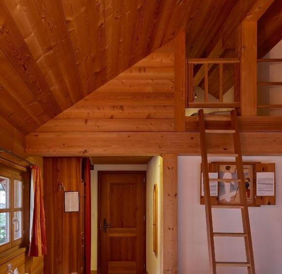 חדר משפחתי נוף להרים, Glocke