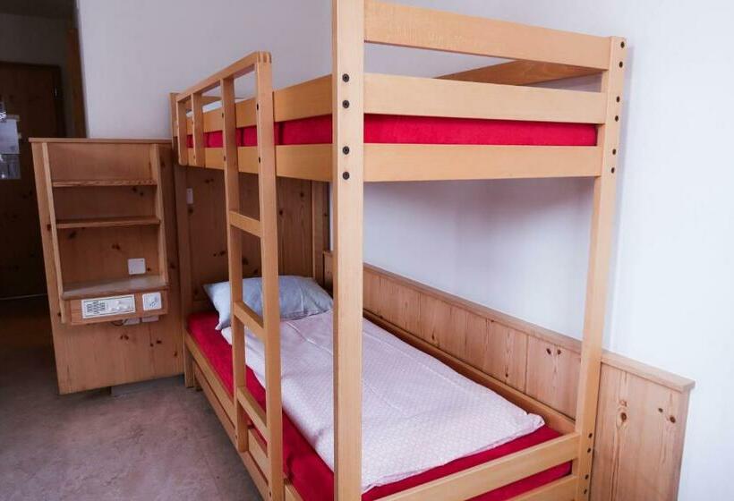 اتاق استاندارد, Davos Youth Hostel