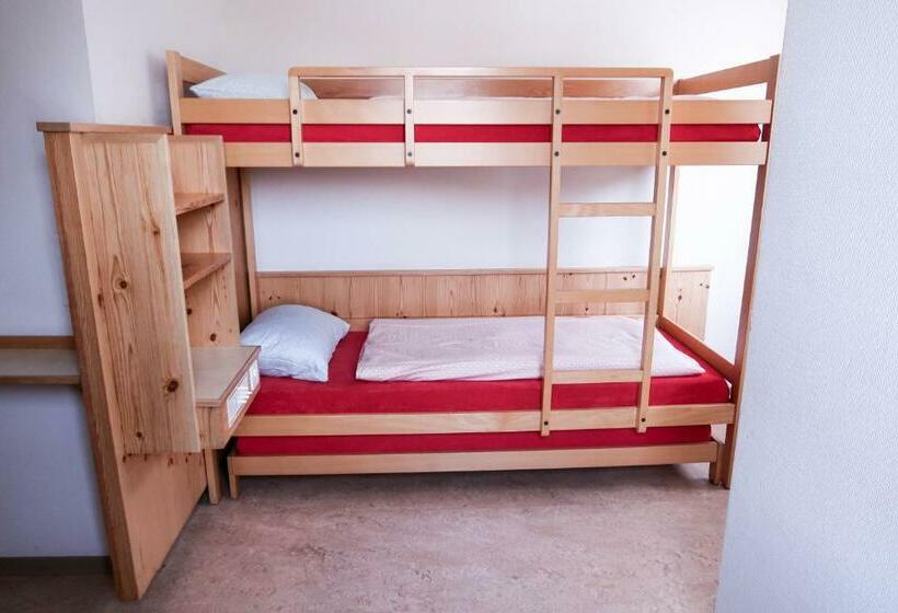 اتاق استاندارد, Davos Youth Hostel