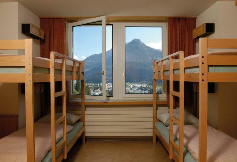 四人标准间, Davos Youth Hostel