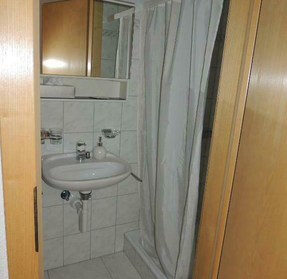 バルコニー付きシングルスタンダードルーム, Bz Sunnahof