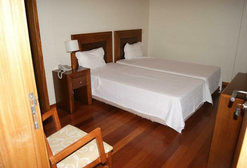 标准间, Costa Linda