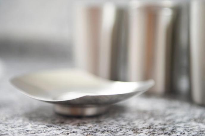 이코노미 룸, Gädi