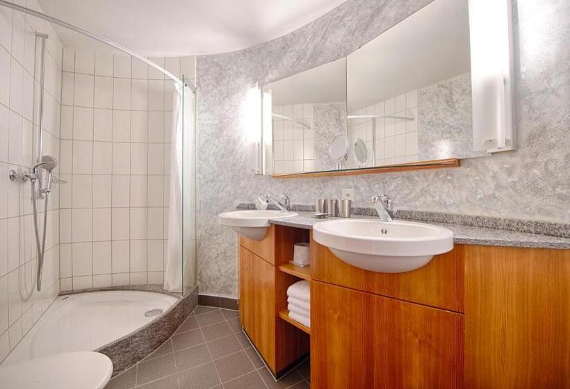 패밀리 룸, Gädi