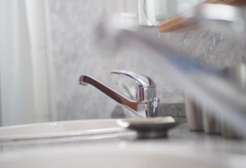 패밀리 룸, Gädi