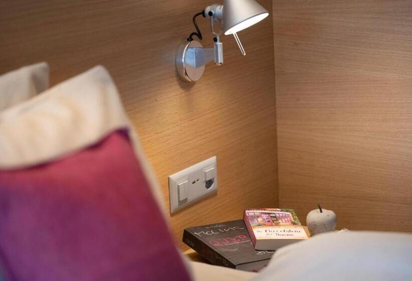 스탠다드 발코니 룸, Gädi