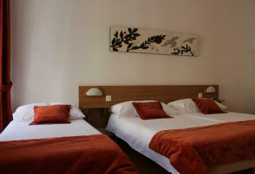 غرفة قياسية, Hostellerie Du Xvi Siècle