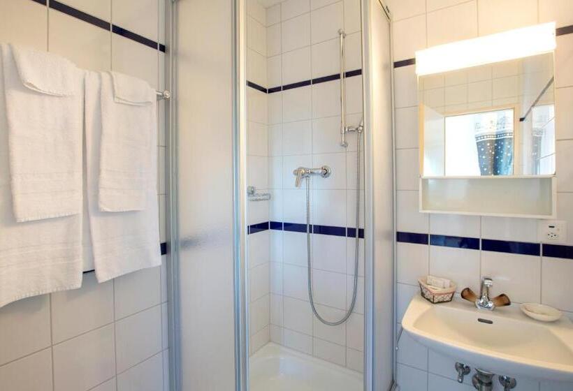 חדר סופריור עם מרפסת, Hôtel De Charme La Poste