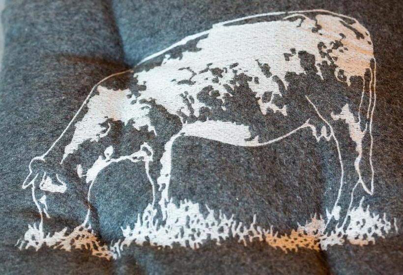 חדר סופריור עם מרפסת, Hôtel De Charme La Poste