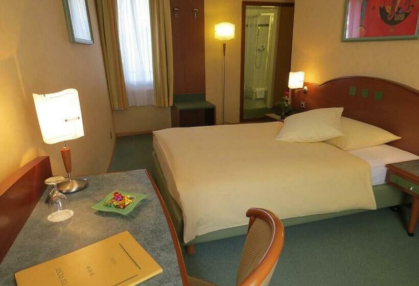 غرفة قياسية فردية, Hôtel Du Port