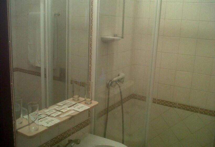 غرفة إقتصادية, Jardim