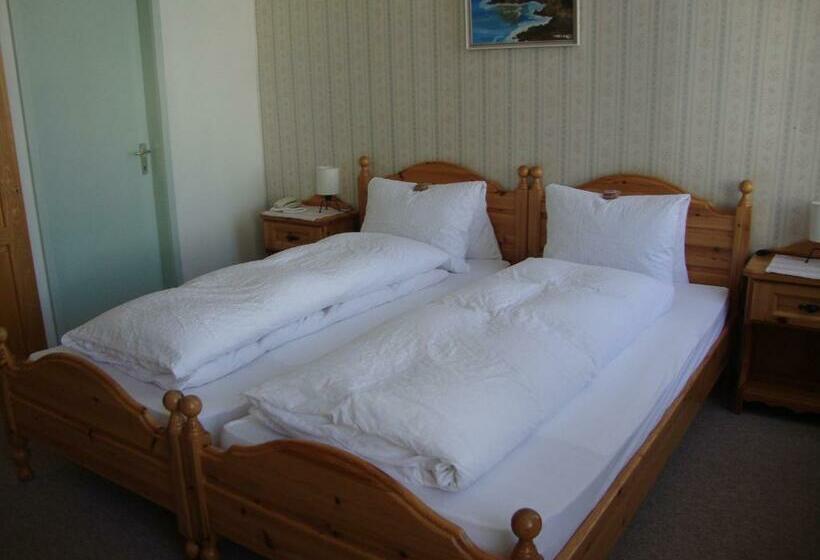 标准间, Krone Gais