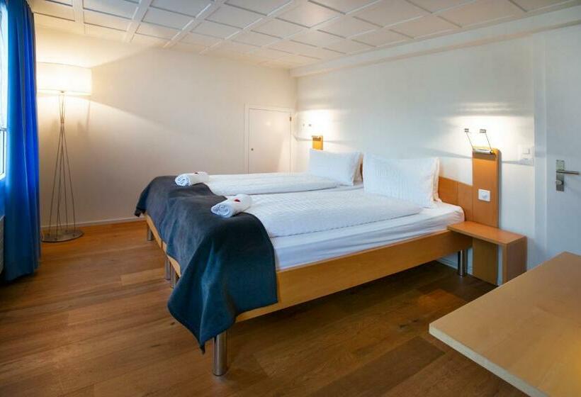 Номер Стандарт, Landgasthof Zollhaus