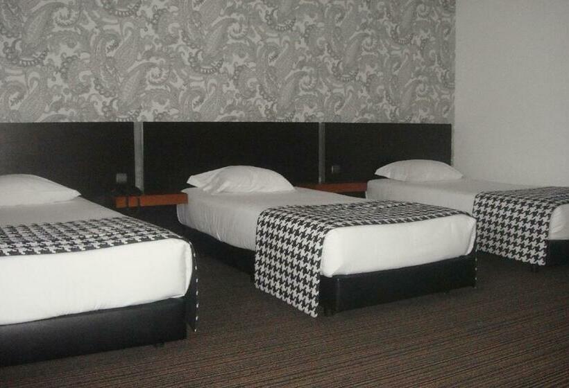 غرفة قياسية, Paredes Design