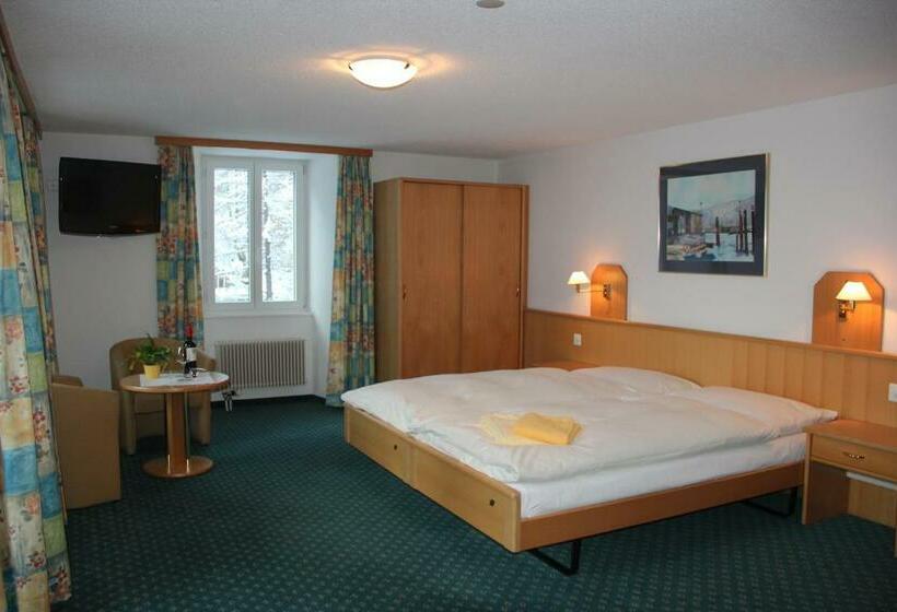 标准间, Portjengrat