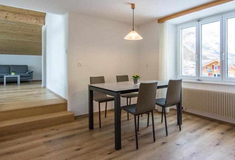 带2个卧室的公寓, Portjengrat