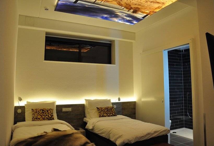 コンフォートルーム, Rauw Aan De Kade