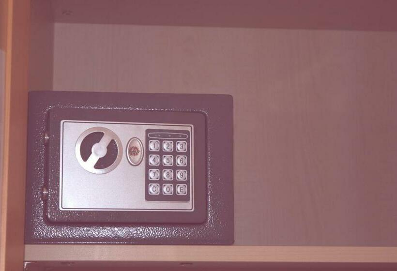 Четырехместный Номер Стандарт, Ristorante Pensione Chalet Stazione