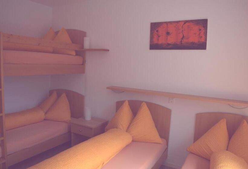 Четырехместный Номер Стандарт, Ristorante Pensione Chalet Stazione