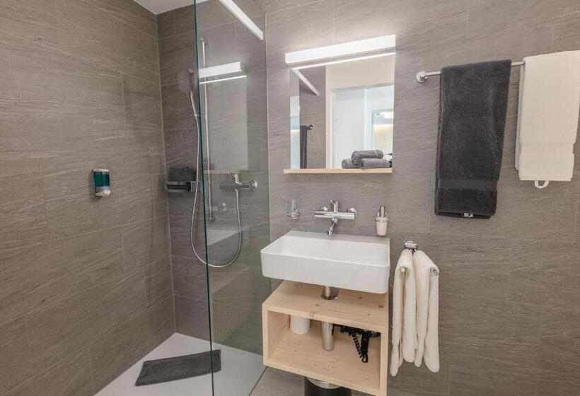 家庭套房, Seebüel