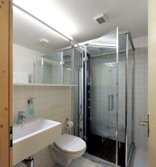 침실 1개 발코니 아파트, Sternen