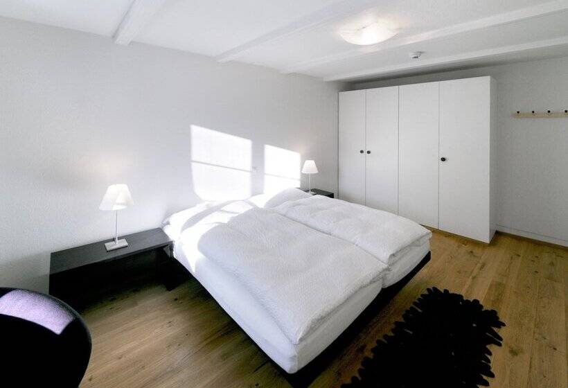 수피리어 룸, Sternen