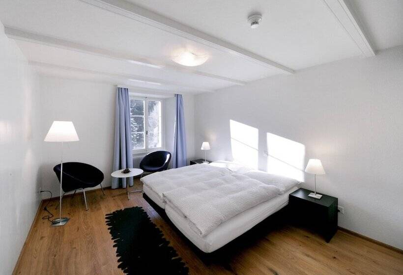 수피리어 룸, Sternen