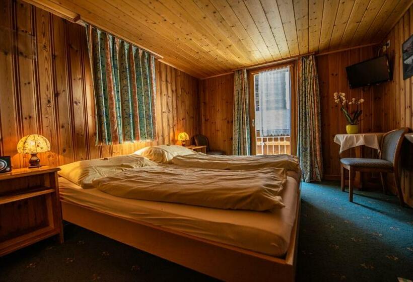 バス共有のスタンダードルーム, Weisshorn