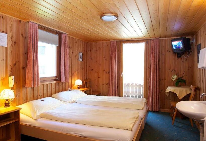 バス共有のスタンダードルーム, Weisshorn