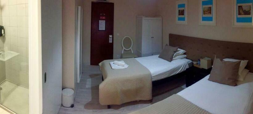 اتاق لوکس سه تخته, The Capital Boutique B&b