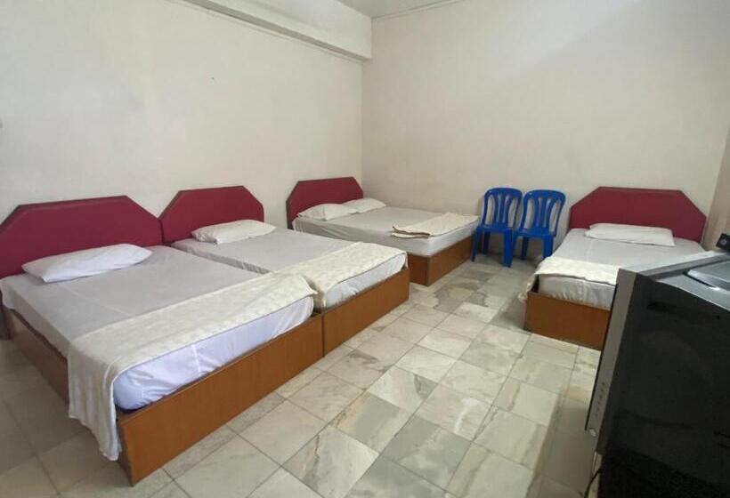 جناح إدارى, Oyo 90885 Bera Pentagon Inn