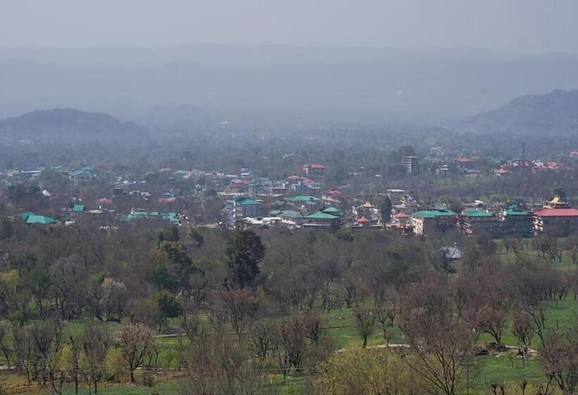 标准间带山景, Goroomgo Ghar Bar Boutique Stay Himachal Pradesh   Luxury Room & Mountain View