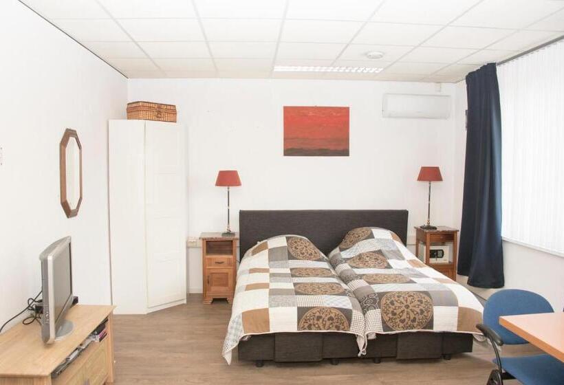 اتاق استاندارد, B & B Leudal