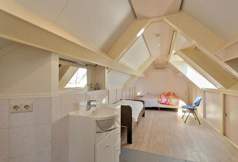 Апартаменты 1 Спальня, B & B Leudal