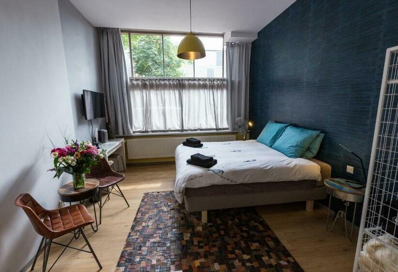 Номер Deluxe, Amsterdam House Of Arts & Crafts