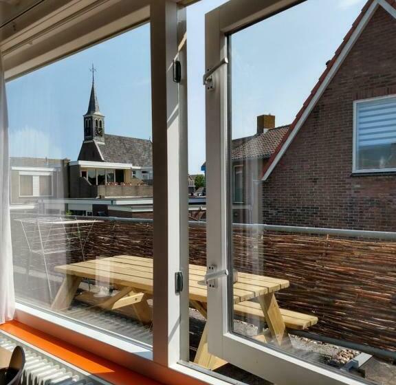 スタンダードルーム, Hoogland Aan Zee